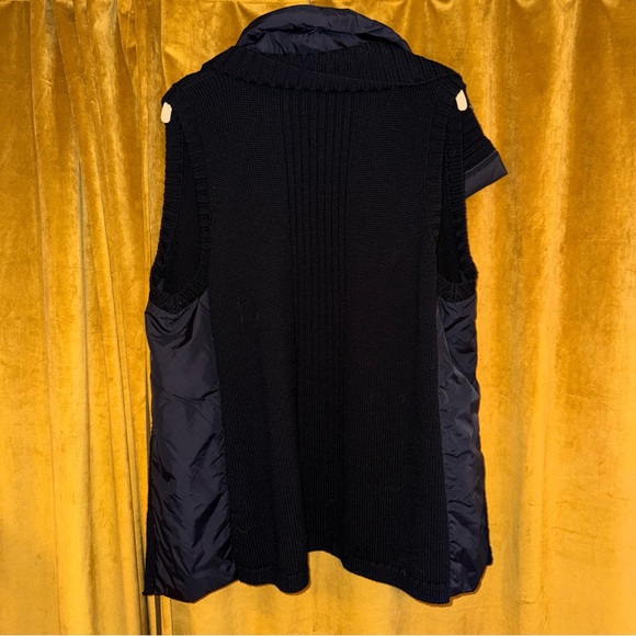 Eileen Fisher Black Sleeveless Vest - Picture 3 of 5